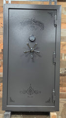 Classic Plus | 40 | Level 7 Security | 110 Minute Fire Protection - Clearance