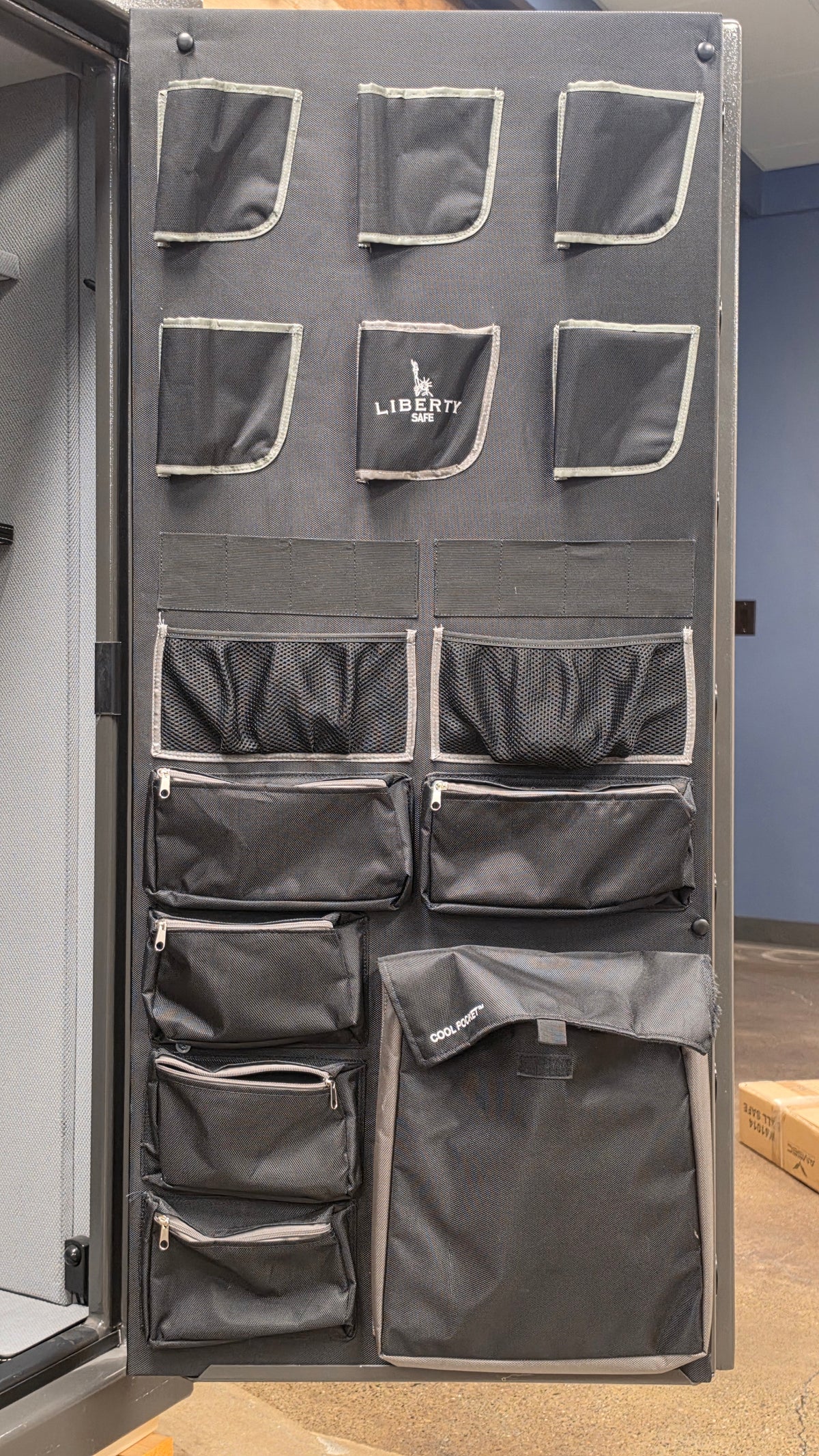 Magnum | 25| Gray | Level 8 Security | 150 Minute Fire Protection (Clearance)