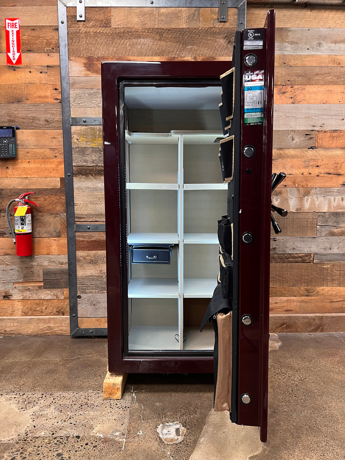 Lincoln | 25 | Burgundy | Level 7 Security | 120 Minute Fire Protection (Clearance)