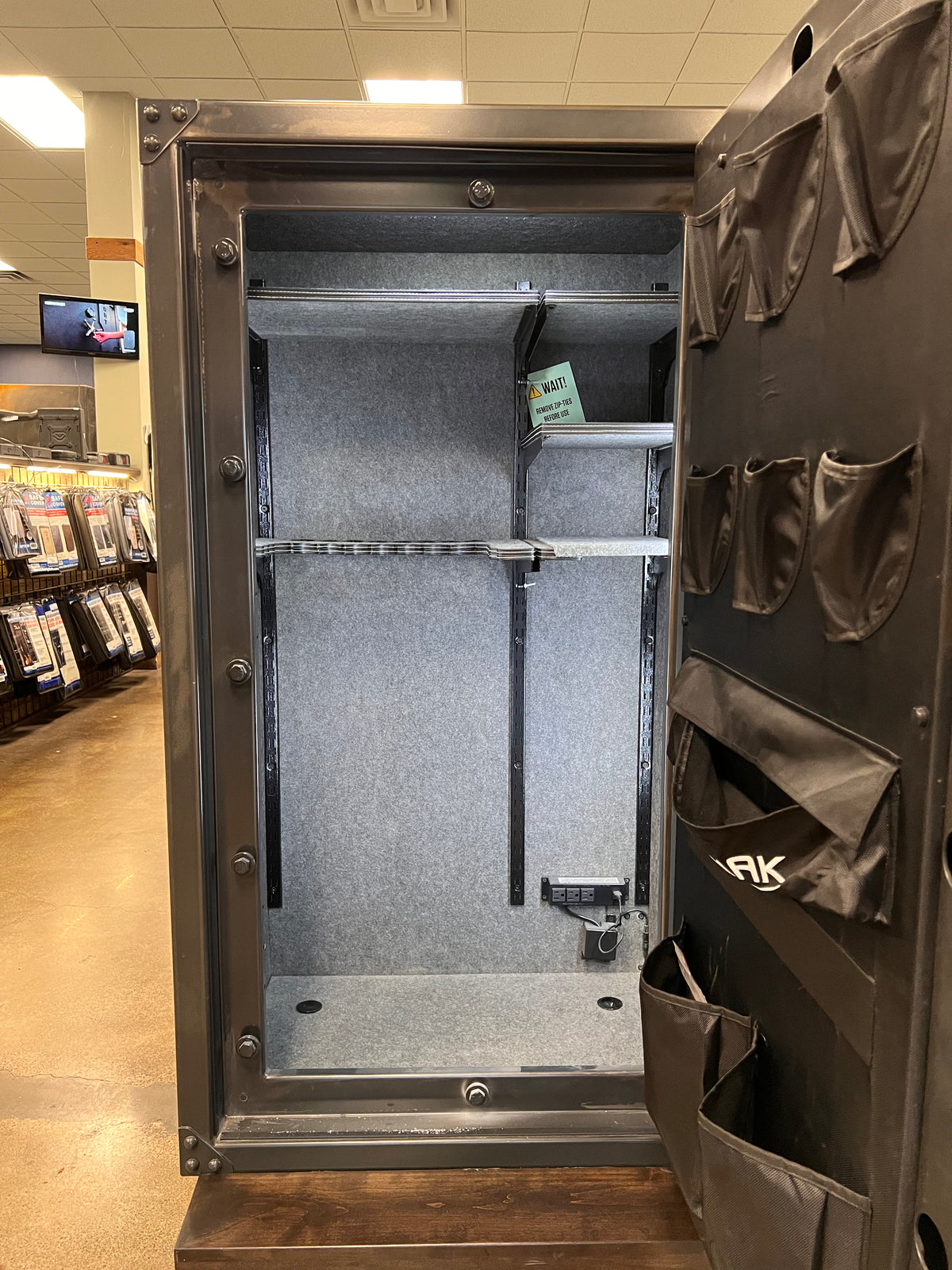 Rhino Metals | Kodiak KSX5933 | Level 4 Security | 60 Minute Fire Protection - Clearance